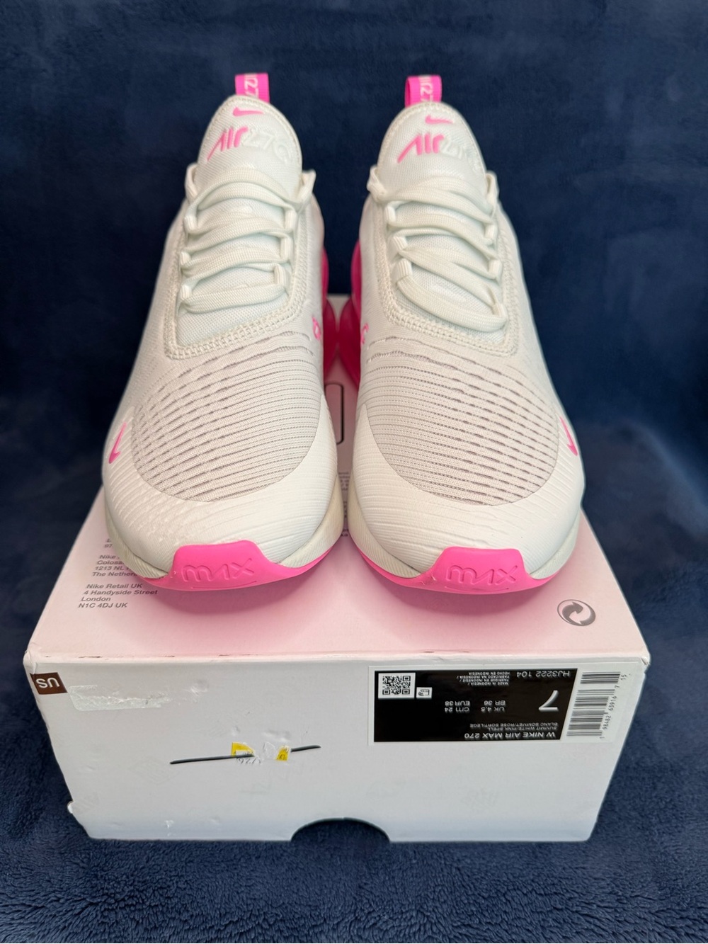 New- Nike Air Max 270 - Picture 4 of 8